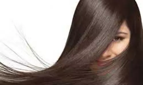 Hair Tips: रूखे-बेजान बालों में जान फूंक देगी यह सफेद चीज,