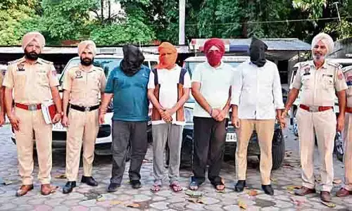 Khanna police ने 122 करोड़ रुपये के पोंजी घोटाले में 31 बैंक खाते फ्रीज किए Khanna police ने 122 करोड़ रुपये के पोंजी घोटाले में 31 बैंक खाते फ्रीज किए