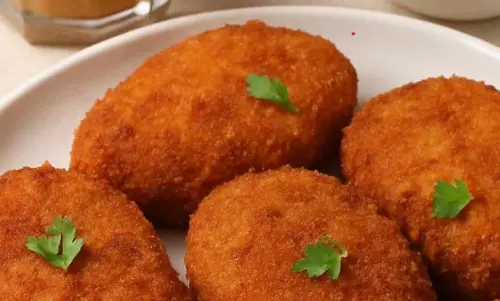 Chicken Cutlets: 30 मिनट में बनाएं क्रिस्पी-क्रंची चिकन कटलेट
