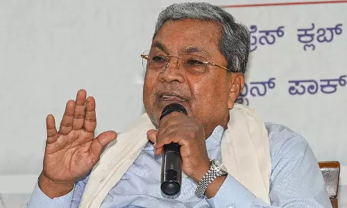CM और समुदाय के नेताओं ने आगामी जाति सर्वेक्षण में एकजुटता का आह्वान किया CM और समुदाय के नेताओं ने आगामी जाति सर्वेक्षण में एकजुटता का आह्वान किया