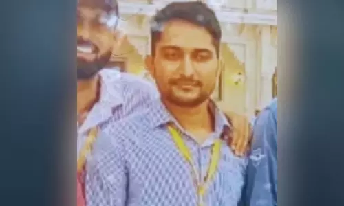 कलेक्ट्रेट के अधिकारी ने की ख़ुदकुशी, सुसाइड नोट में प्रेमिका को ठहराया जिम्मेदार