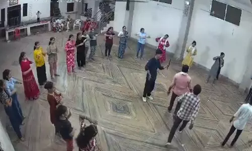 गरबा प्रैक्टिस करने गई युवती का अपहरण, रिश्तेदार निकले मास्टरमाइंड