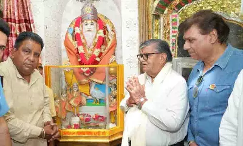 Kataria ने फगवाड़ा में श्री विश्वकर्मा मंदिर में माथा टेका