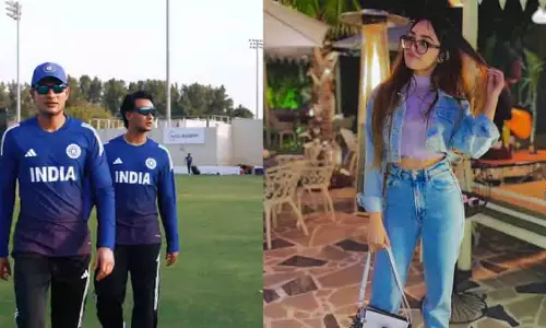 एशिया कप से पहले कोमल का वीडियो कॉल में गिल से खास बात