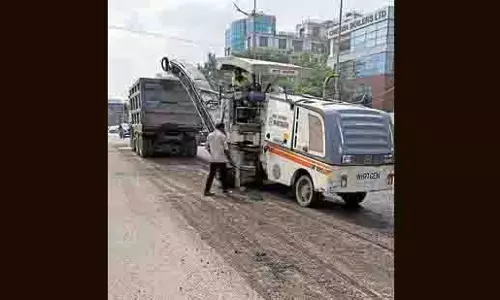 Mohali: गड्ढों वाली सड़कों को दो सप्ताह में ठीक कर दिया जाएगा