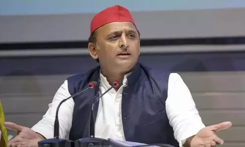 निष्पक्ष चुनाव सुनिश्चित करने के लिए आधार को चिप्स से जोड़ा जाना चाहिए: Akhilesh Yadav निष्पक्ष चुनाव सुनिश्चित करने के लिए आधार को चिप्स से जोड़ा जाना चाहिए: Akhilesh Yadav
