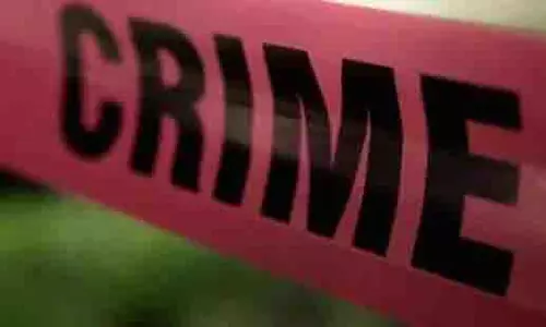 Faridabad: हत्या को आत्महत्या दिखाने की साजिश, पिता-भाई गिरफ्तार Faridabad: हत्या को आत्महत्या दिखाने की साजिश, पिता-भाई गिरफ्तार