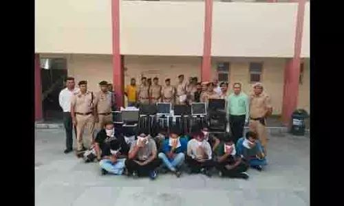 Haryana: कुरुक्षेत्र में साइबर धोखाधड़ी गिरोह का भंडाफोड़, 11 गिरफ्तार