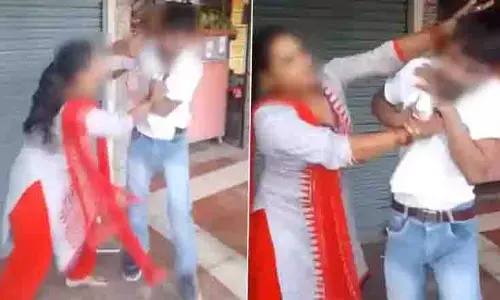 Patiala: छेड़छाड़ की कोशिश पर महिला ने युवक को जड़े थप्पड़ Patiala: छेड़छाड़ की कोशिश पर महिला ने युवक को जड़े थप्पड़