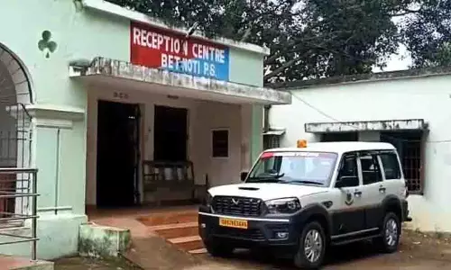 Mayurbhanj: पति बना पत्नी का हतियारा, पारिवारिक कलह से गयी जान Mayurbhanj: पति बना पत्नी का हतियारा, पारिवारिक कलह से गयी जान