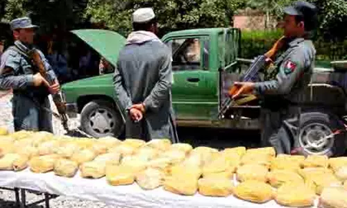 Afghan: पुलिस ने 210 किलोग्राम अवैध ड्रग्स जब्त किया, 4 तस्कर गिरफ्तार