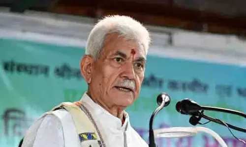 LG ने छात्रों से हिंदी भाषा को बचाने में महत्वपूर्ण भूमिका निभाने का आग्रह किया