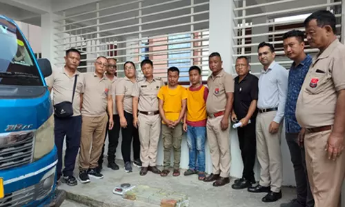 Mizoram पुलिस की बड़ी कार्रवाई, 11 करोड़ रुपए से ज्यादा की हेरोइन और मेथामफेटामिन जब्त Mizoram पुलिस की बड़ी कार्रवाई, 11 करोड़ रुपए से ज्यादा की हेरोइन और मेथामफेटामिन जब्त