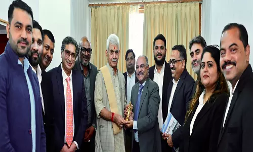 जम्मू-कश्मीर में भारत-Australia प्रतिनिधिमंडल ने मनोज सिन्हा से की मुलाकात जम्मू-कश्मीर में भारत-Australia प्रतिनिधिमंडल ने मनोज सिन्हा से की मुलाकात