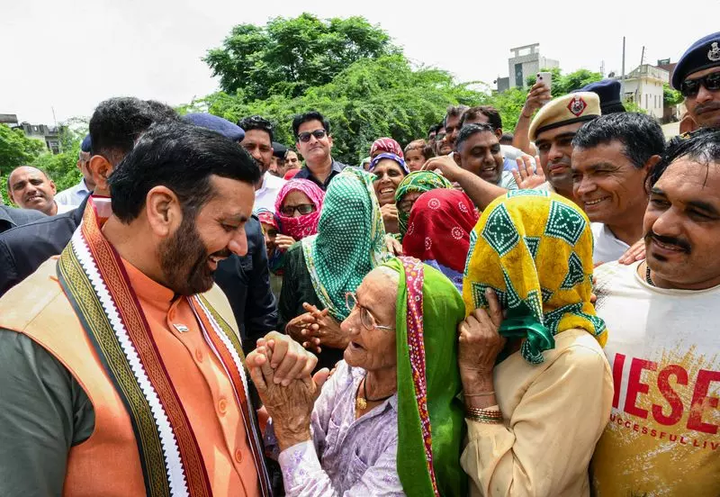 25 सितंबर को लाडो लक्ष्मी योजना के शुभारंभ से पहले अधिकारियों को छुट्टियों में भी काम करने का निर्देश 25 सितंबर को लाडो लक्ष्मी योजना के शुभारंभ से पहले अधिकारियों को छुट्टियों में भी काम करने का निर्देश