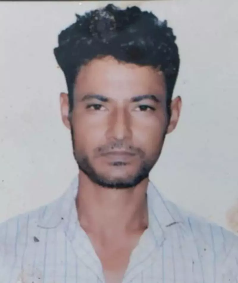 Haryana : पानीपत में फैक्ट्री कर्मचारी की मौत, दो की हालत बिगड़ी Haryana : पानीपत में फैक्ट्री कर्मचारी की मौत, दो की हालत बिगड़ी