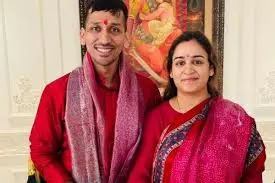 Lucknow: अपर्णा यादव के भाई के खिलाफ 14 करोड़ की जमीन हड़पने का केस Lucknow: अपर्णा यादव के भाई के खिलाफ 14 करोड़ की जमीन हड़पने का केस