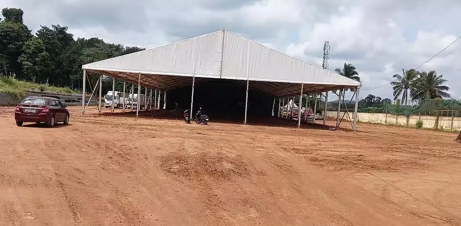 Gonikoppal : दशहरा उत्सव की तैयारी Gonikoppal : दशहरा उत्सव की तैयारी