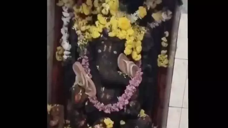 मानसिक रूप से विक्षिप्त महिला ने बेलूर मंदिर की मूर्ति को अपवित्र किया, गिरफ्तार मानसिक रूप से विक्षिप्त महिला ने बेलूर मंदिर की मूर्ति को अपवित्र किया, गिरफ्तार