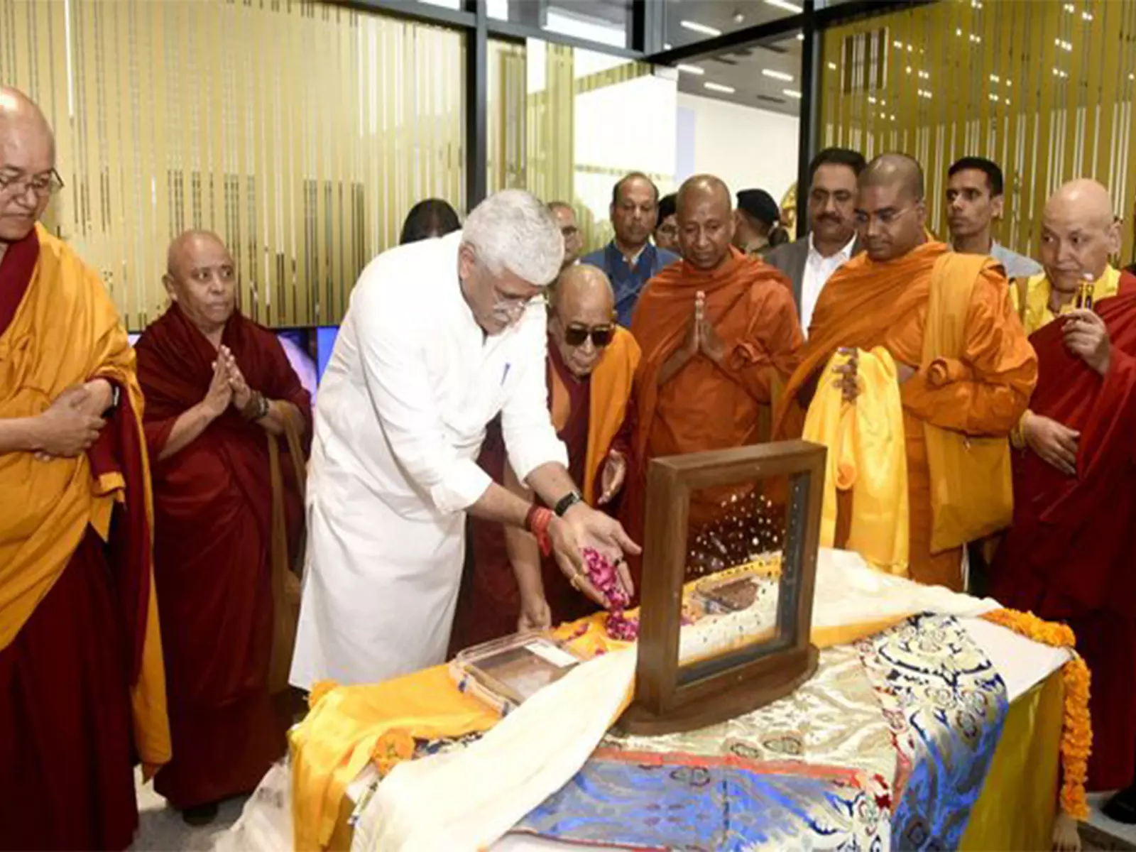 भारत रूस में भगवान बुद्ध के अवशेषों की प्रदर्शनी आयोजित करेगा भारत रूस में भगवान बुद्ध के अवशेषों की प्रदर्शनी आयोजित करेगा