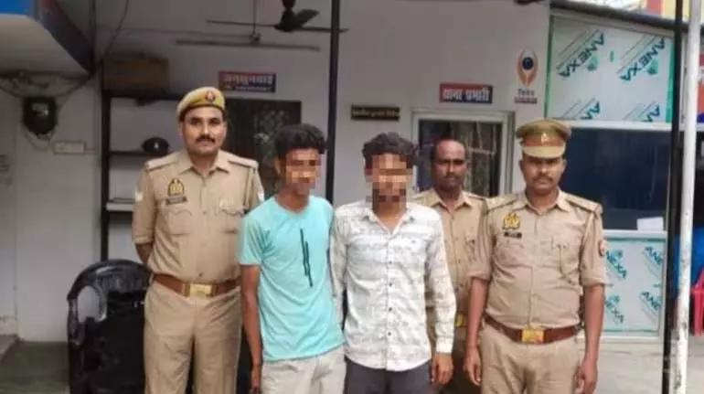 Kanpur के एक व्यक्ति ने प्रेम प्रसंग के संदेह में लिव-इन पार्टनर की हत्या कर दी Kanpur के एक व्यक्ति ने प्रेम प्रसंग के संदेह में लिव-इन पार्टनर की हत्या कर दी