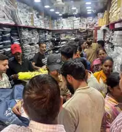 Sunny Outfitters ने नवरात्रि और दिवाली पर पेश किए नए ऑफर Sunny Outfitters ने नवरात्रि और दिवाली पर पेश किए नए ऑफर