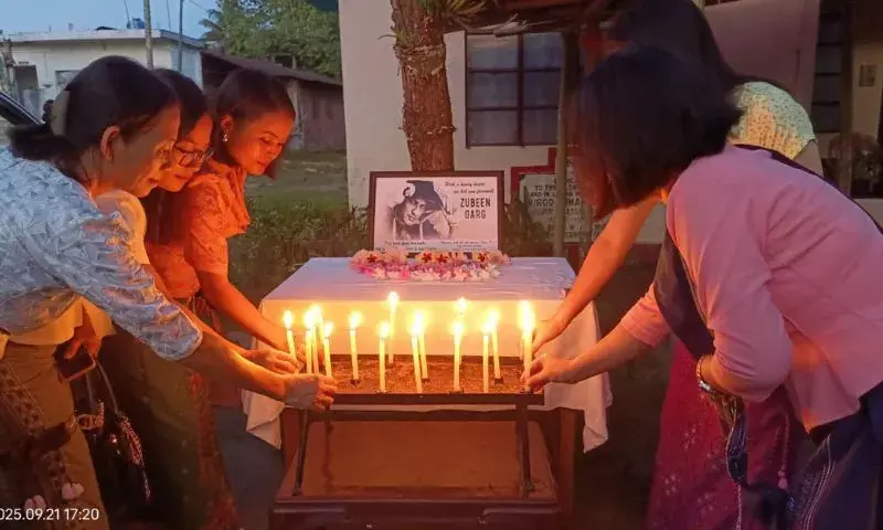 Assam: मोमबत्तियों की नर्म रोशनी में जुबीन गर्ग को कुकी समुदाय का अंतिम सलाम