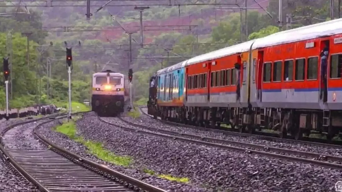 Gwalior: MP ट्रेन यात्रियों के लिए अलर्ट, 5 ट्रेनें रद्द और 18 रूट बदल रही