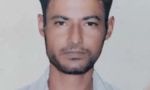 Haryana : पानीपत में फैक्ट्री कर्मचारी की मौत, दो की हालत बिगड़ी Haryana : पानीपत में फैक्ट्री कर्मचारी की मौत, दो की हालत बिगड़ी