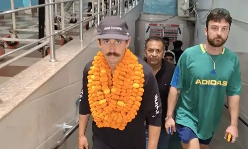ब्रिटेन में ब्रेन ट्यूमर से उबरे व्यक्ति ने जागरूकता बढ़ाने के लिए 4 हजार किलोमीटर की यात्रा की
