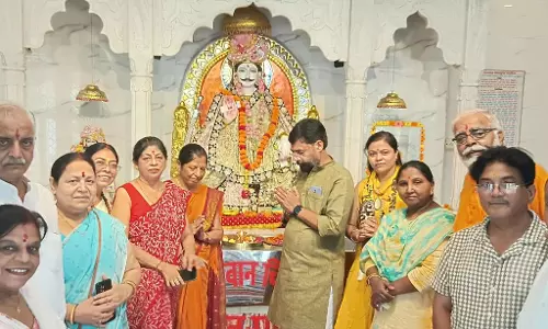 Bareilly: मोदी की जयंती पर भक्तों ने किया भंडारा और पूजन