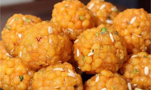 MP News: पड़ोसी ने प्रसाद में मिलाकर पूरे परिवार को बेहोश कर लूटे 10 लाख रुपये, दगाबाज पड़ोसी गिरफ्तार MP News: पड़ोसी ने प्रसाद में मिलाकर पूरे परिवार को बेहोश कर लूटे 10 लाख रुपये, दगाबाज पड़ोसी गिरफ्तार