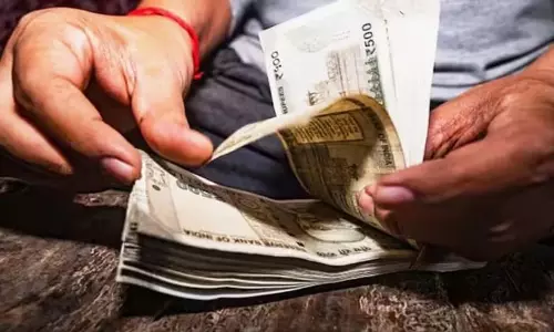 Odisha : चिटफंड पीड़ितों को 14 महीनों में 49.67 करोड़ वापस किए गए Odisha : चिटफंड पीड़ितों को 14 महीनों में 49.67 करोड़ वापस किए गए