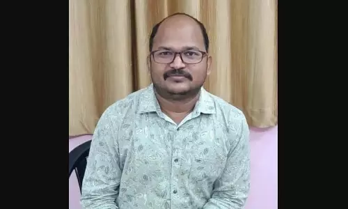 आदर्श विद्यालय के पूर्व प्रधानाचार्य को 55 लाख के सरकारी धन के गबन के आरोप में गिरफ्तार किया गया आदर्श विद्यालय के पूर्व प्रधानाचार्य को 55 लाख के सरकारी धन के गबन के आरोप में गिरफ्तार किया गया