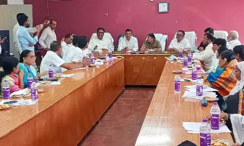हुमानाबाद के विकास के लिए ₹10 करोड़: डॉ. सिद्धलिंगप्पा पाटिल हुमानाबाद के विकास के लिए ₹10 करोड़: डॉ. सिद्धलिंगप्पा पाटिल