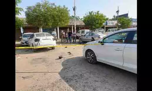 Kharar: प्रॉपर्टी डीलर की चाकू मारकर हत्या करने के आरोप में वकील गिरफ्तार
