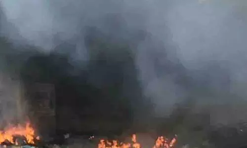 Ludhiana में कूड़ा जलाने पर रोक नहीं, लोग हांफ रहे Ludhiana में कूड़ा जलाने पर रोक नहीं, लोग हांफ रहे