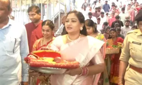 विजयवाड़ा में 20 लाख लोग दुर्गम्मा के दर्शन करने आएंगे: Minister Anitha