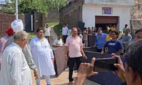 भाजपा नीत सरकार विफल, कांग्रेस बाढ़ प्रभावित परिवारों के साथ खड़ी: Bhalla भाजपा नीत सरकार विफल, कांग्रेस बाढ़ प्रभावित परिवारों के साथ खड़ी: Bhalla