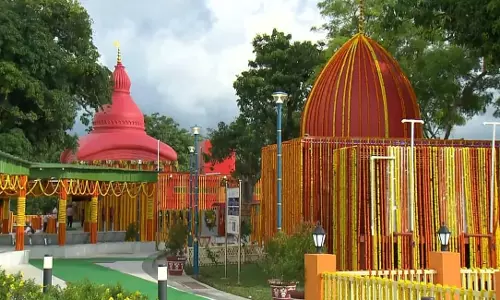 PM Modi ने पुनर्विकसित 524 साल पुराने त्रिपुरा सुंदरी मंदिर का उद्घाटन किया PM Modi ने पुनर्विकसित 524 साल पुराने त्रिपुरा सुंदरी मंदिर का उद्घाटन किया
