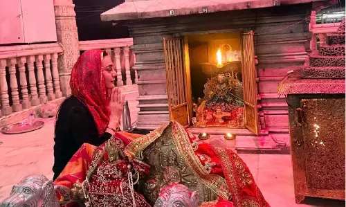 प्रीति जिंटा ने नवरात्रि के उत्साह में डूबकर मंदिर दर्शन की तस्वीर साझा की प्रीति जिंटा ने नवरात्रि के उत्साह में डूबकर मंदिर दर्शन की तस्वीर साझा की