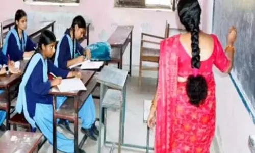 शिक्षकों के तबादलों में गड़बड़ी, रिहाई रोकी गई; राजस्व अपर आयुक्त ने दिए जांच के आदेश
