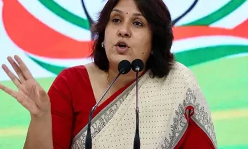 सुप्रिया श्रीनेत ने राजनाथ सिंह के पीओके बयान पर उठाए सवाल