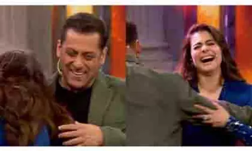 Bigg Boss 19 में सलमान-काजोल का धमाल, ओढ़ ली चुनरिया रीक्रिएट Bigg Boss 19 में सलमान-काजोल का धमाल, ओढ़ ली चुनरिया रीक्रिएट