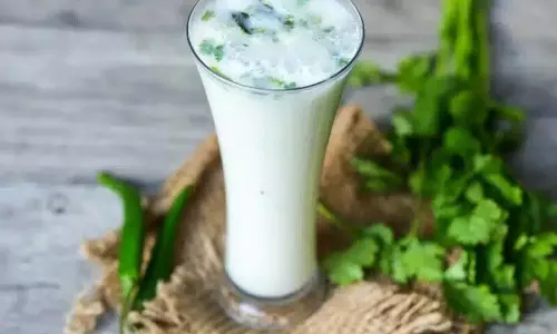 छाछ के स्वास्थ्य लाभ: एक ताज़ा और पौष्टिक पेय छाछ के स्वास्थ्य लाभ: एक ताज़ा और पौष्टिक पेय