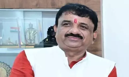 भोपाल में नवरात्रि गरबा पंडालों में आधार कार्ड सत्यापन अनिवार्य, भाजपा सांसद ने दी सुरक्षा गाइडलाइन भोपाल में नवरात्रि गरबा पंडालों में आधार कार्ड सत्यापन अनिवार्य, भाजपा सांसद ने दी सुरक्षा गाइडलाइन