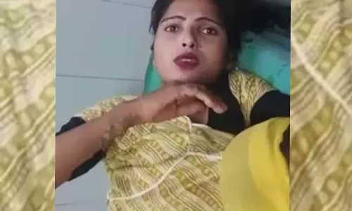 पति ने पत्नी को जिन्दा जलाया, हालत नाजुक- देखे Video पति ने पत्नी को जिन्दा जलाया, हालत नाजुक- देखे Video