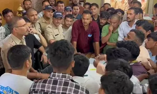 गोपेश्वर महाविद्यालय में छात्रसंघ चुनाव स्थगित, NSUI ने लगाए गंभीर आरोप गोपेश्वर महाविद्यालय में छात्रसंघ चुनाव स्थगित, NSUI ने लगाए गंभीर आरोप