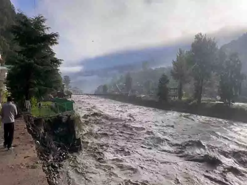 किसान संगठन ने PM Modi से पाकिस्तान को अतिरिक्त पानी का प्रवाह रोकने का आग्रह किया किसान संगठन ने PM Modi से पाकिस्तान को अतिरिक्त पानी का प्रवाह रोकने का आग्रह किया