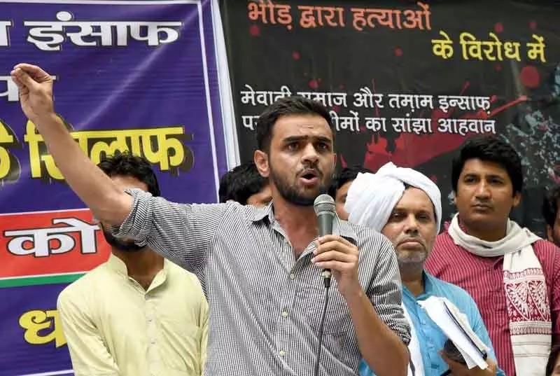 2020 दंगे: उमर खालिद व शरजील इमाम की जमानत पर सुप्रीम कोर्ट ने पुलिस को नोटिस जारी किया 2020 दंगे: उमर खालिद व शरजील इमाम की जमानत पर सुप्रीम कोर्ट ने पुलिस को नोटिस जारी किया